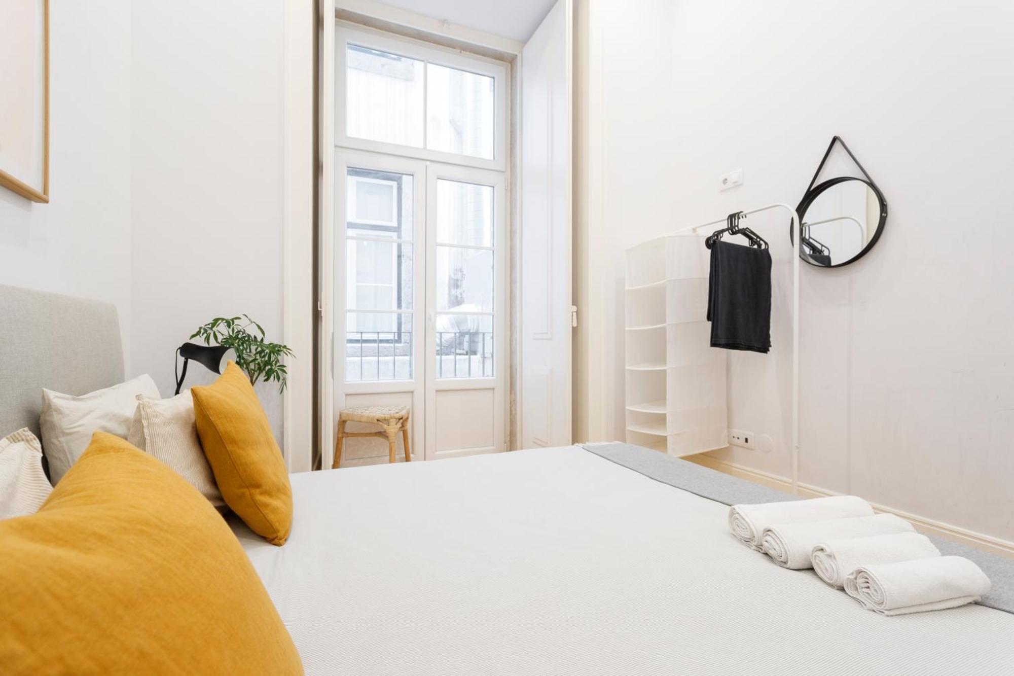 Gasthof In Shared In Modern In Downtown