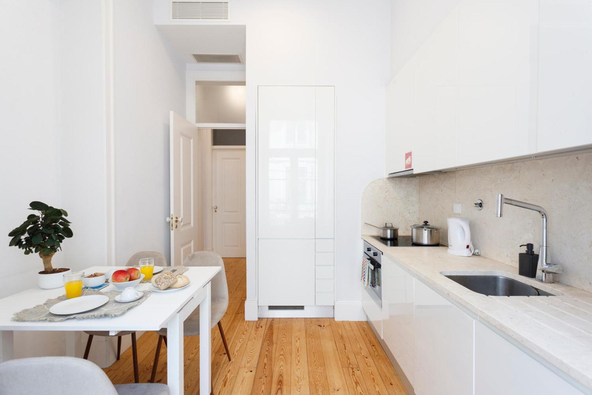 In Shared In Modern In Downtown Gasthof *
